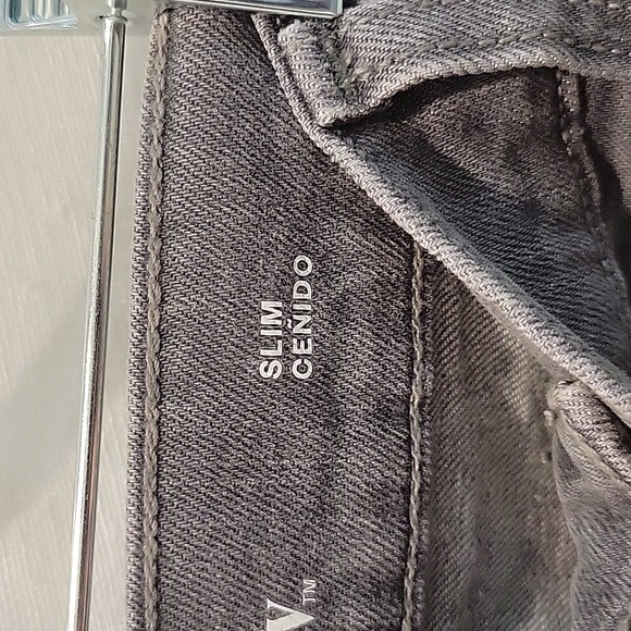 Men's Gray Jean Thin thigh and leg at the hip. Slim cenido - Picture 10 of 11